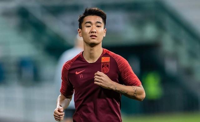 借莱奥的出 借莱奥的出